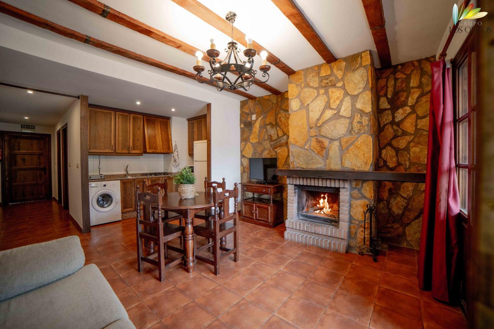 Apartamentos Los Olivos アルカラ・デル・フカル エクステリア 写真